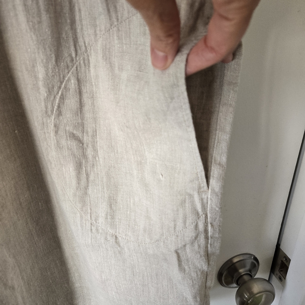 Magic Linen Shift Dress - Picture 5 of 5
